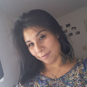 Meet your Posher, Claudia